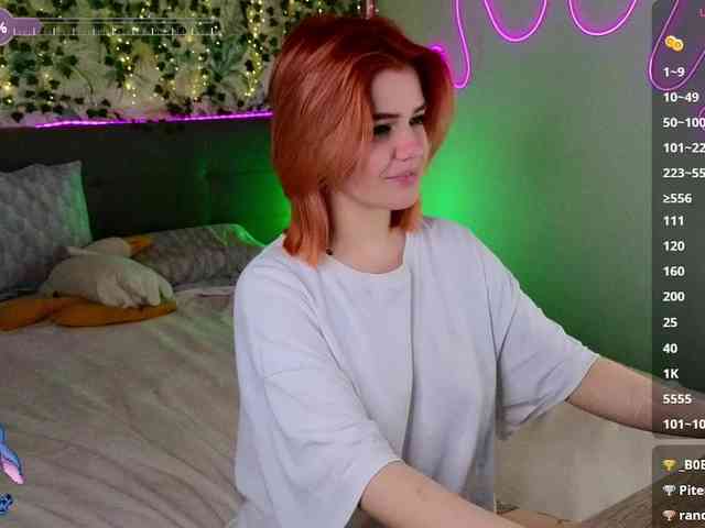 RedVelveten webcam