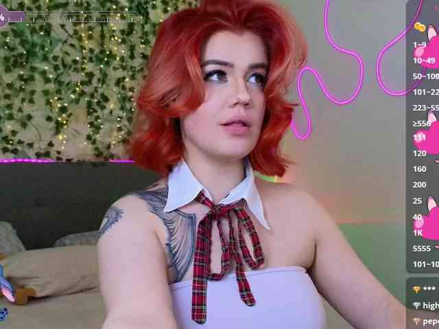 RedVelveten webcam