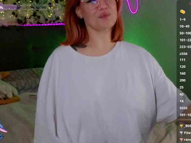 RedVelveten webcam