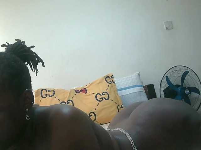 loreen live cam on BongaCams