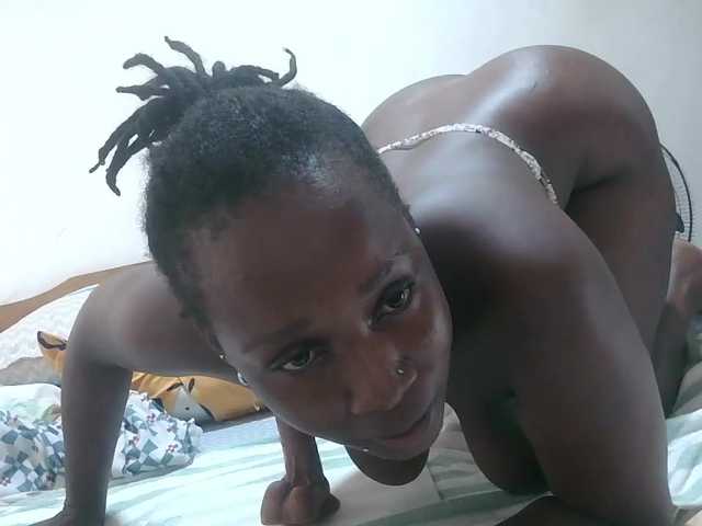 loreen live cam on BongaCams