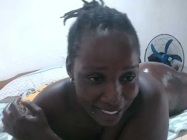 loreen live cam on BongaCams