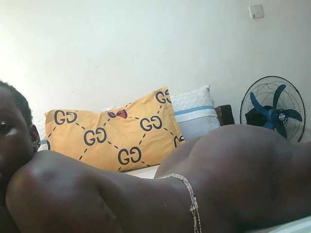 loreen live cam on BongaCams