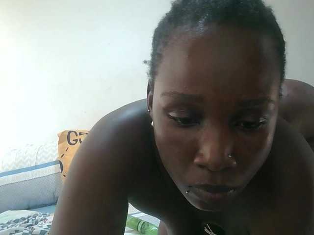 loreen live cam on BongaCams