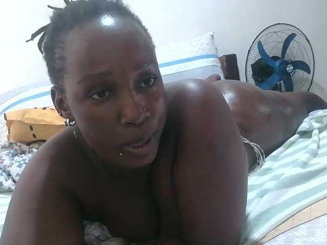 loreen live cam on BongaCams