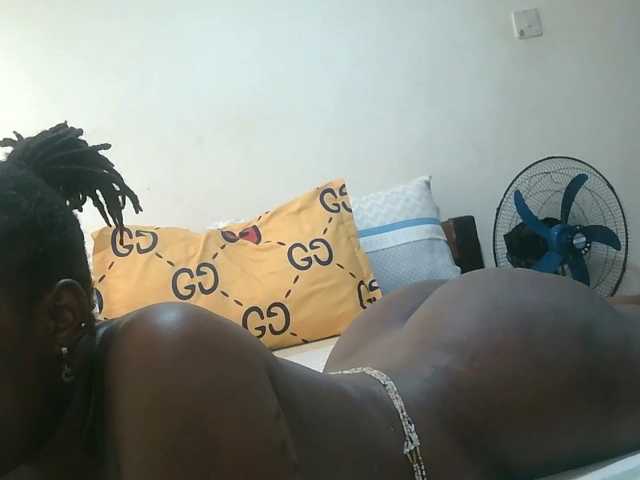 loreen live cam on BongaCams