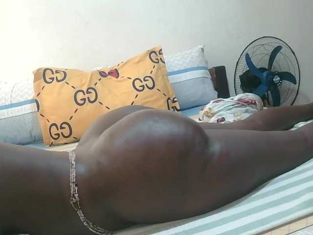 loreen live cam on BongaCams