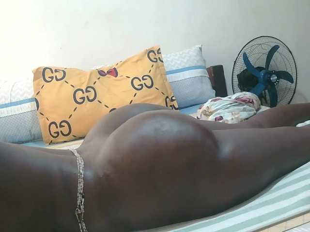 loreen live cam on BongaCams