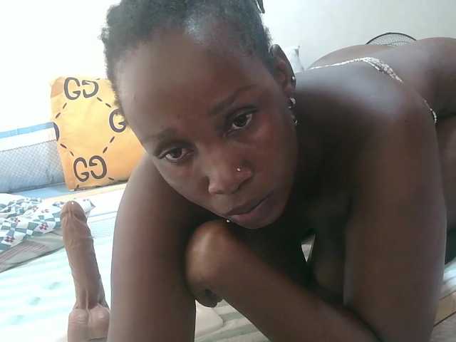 loreen live cam on BongaCams