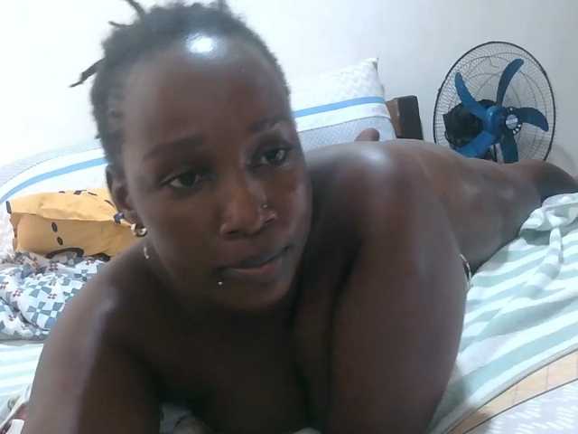 loreen live cam on BongaCams