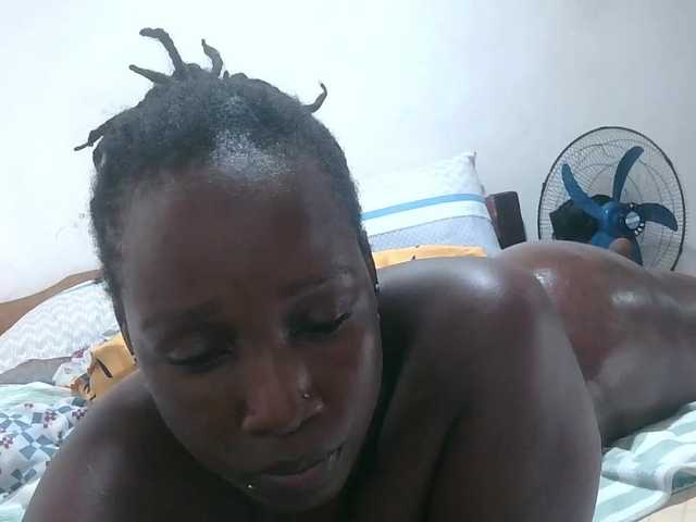 loreen live cam on BongaCams