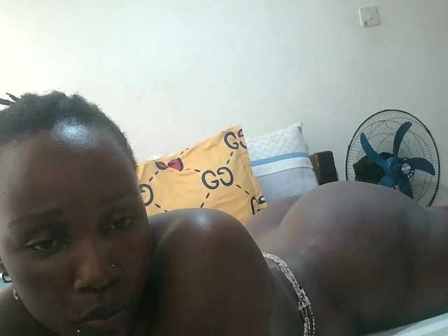 loreen live cam on BongaCams