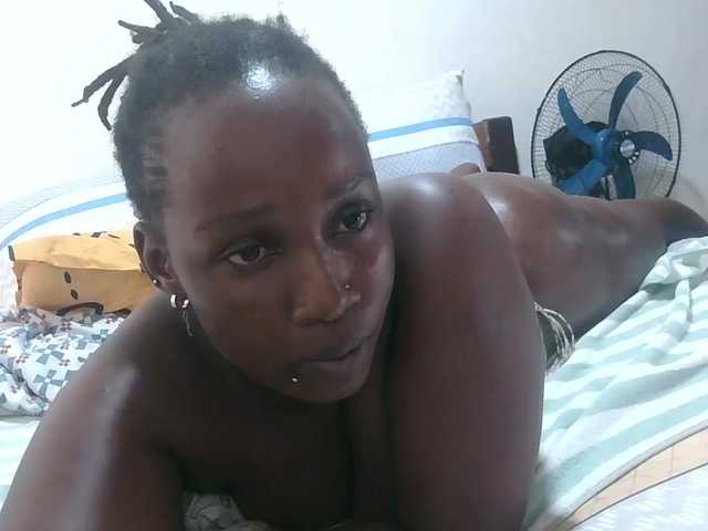 loreen live cam on BongaCams