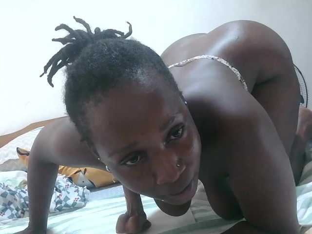 loreen live cam on BongaCams
