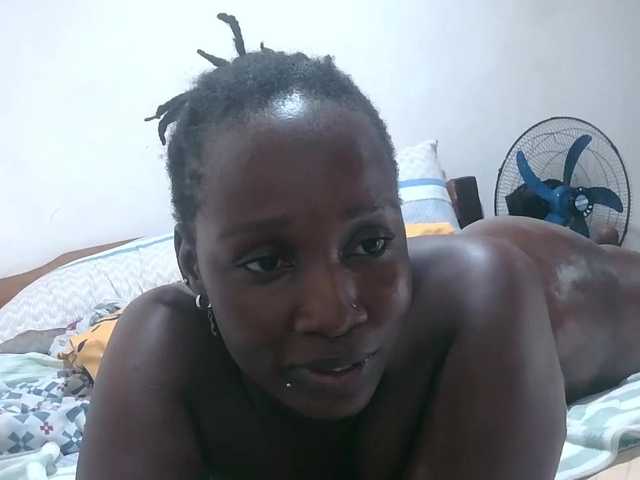 loreen live cam on BongaCams