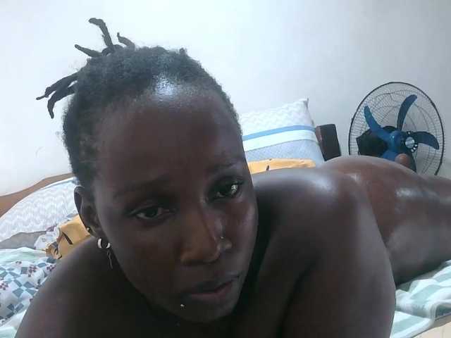 loreen live cam on BongaCams