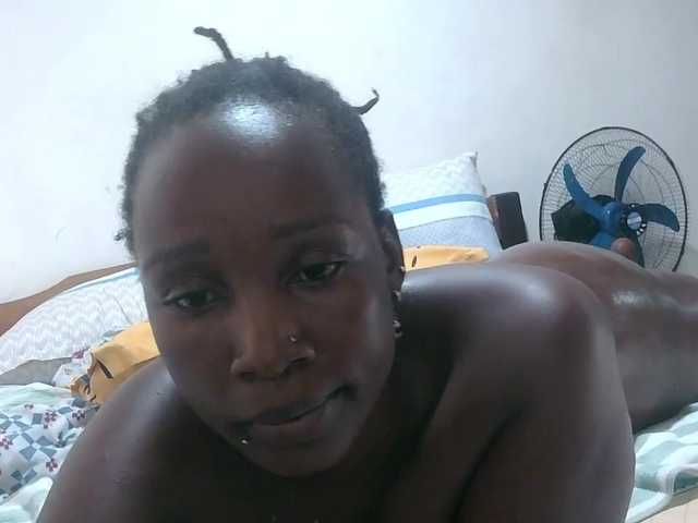 loreen live cam on BongaCams
