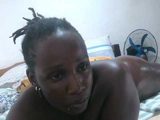 loreen live cam on BongaCams