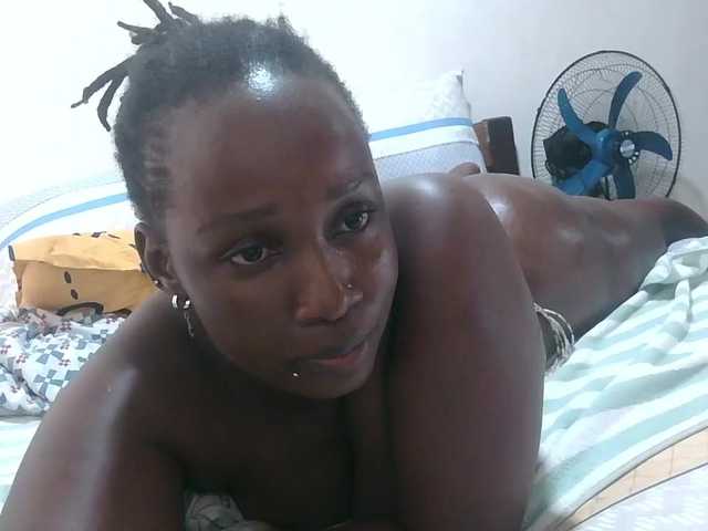 loreen live cam on BongaCams