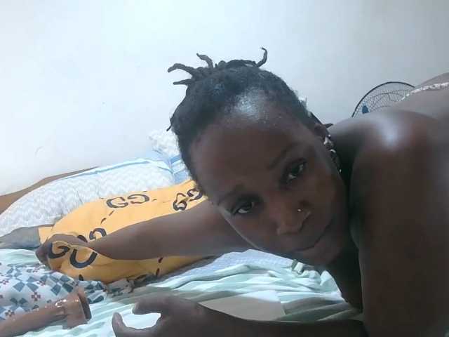 loreen live cam on BongaCams