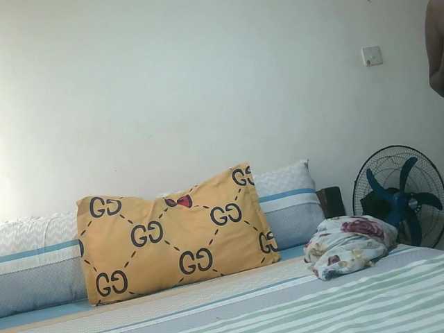 loreen live cam on BongaCams