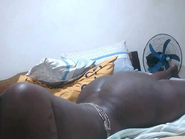 loreen live cam on BongaCams