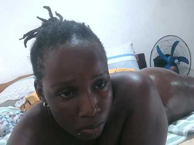 loreen live cam on BongaCams