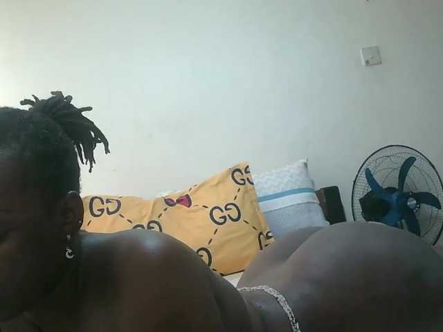 loreen live cam on BongaCams