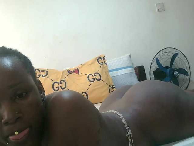 loreen live cam on BongaCams