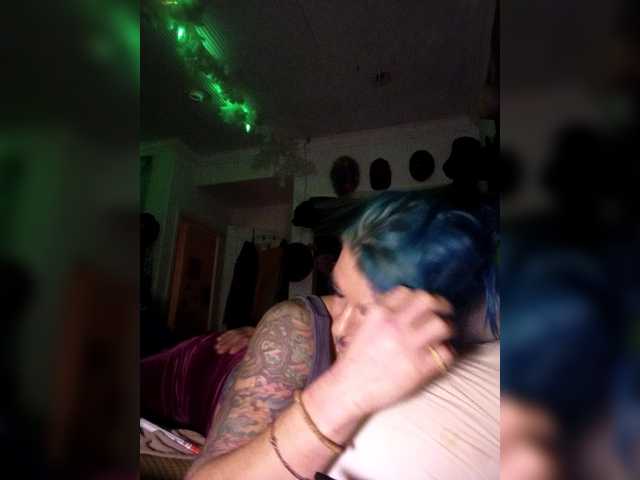 Callie-Canna-Lillie's BongaCams show and profile