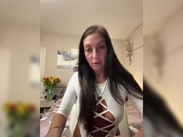 IrinkaGata live cam preview