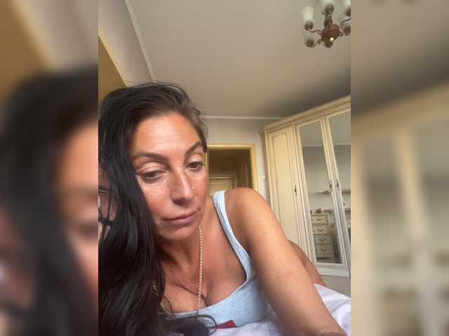 IrinkaGata live cam on BongaCams