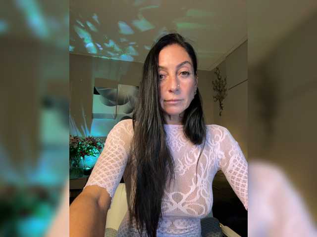 IrinkaGata live cam on BongaCams