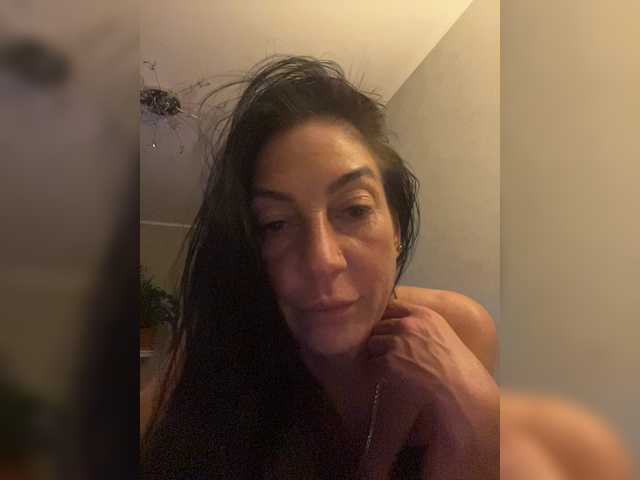 IrinkaGata live webcam show