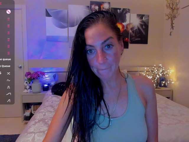 IrinkaGata live cam on BongaCams