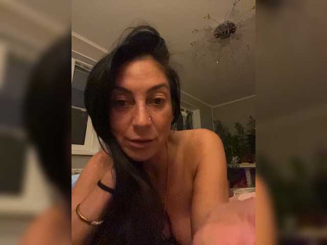 IrinkaGata live cam on BongaCams