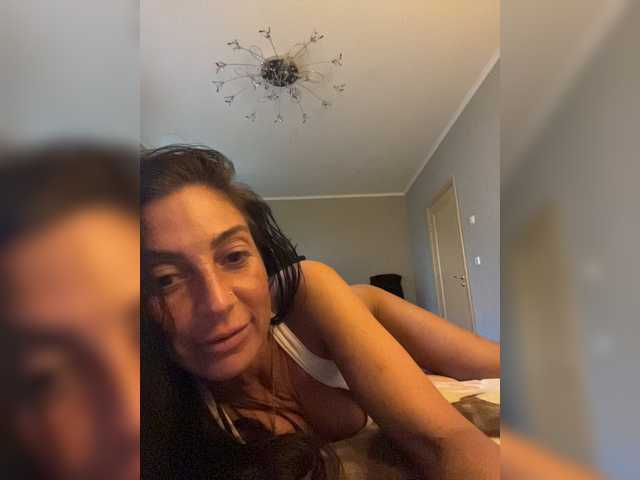 IrinkaGata live cam on BongaCams