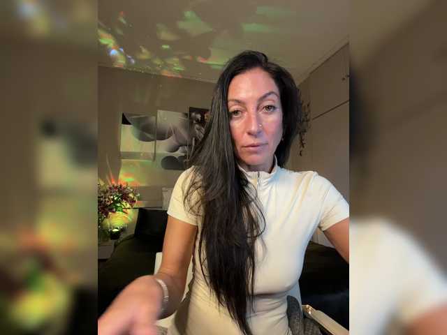 IrinkaGata live cam on BongaCams