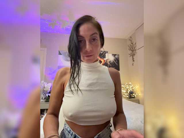 IrinkaGata live cam on BongaCams