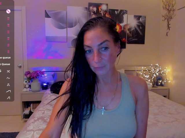 IrinkaGata live cam on BongaCams
