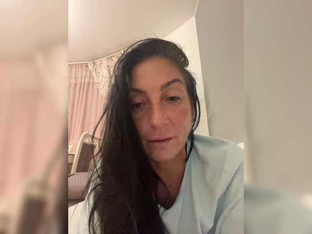 IrinkaGata live cam on BongaCams