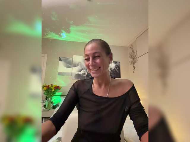 IrinkaGata live cam on BongaCams