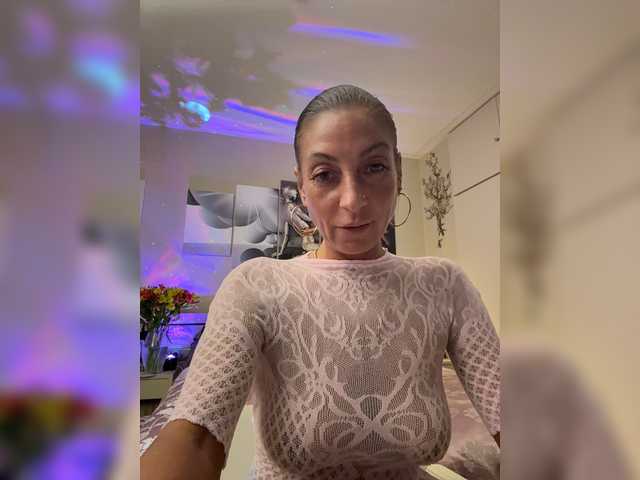 IrinkaGata live cam preview