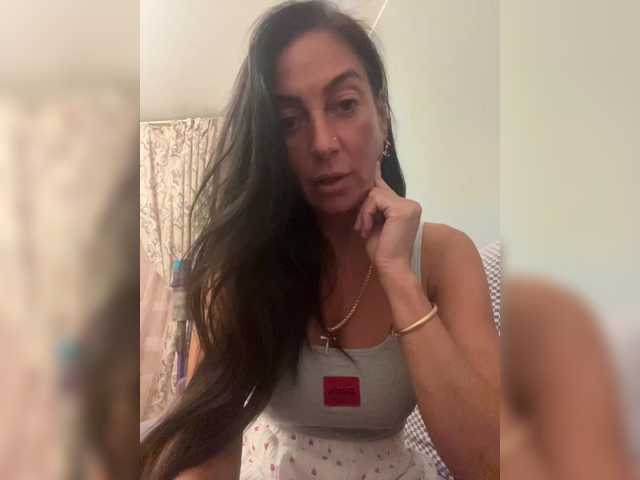 IrinkaGata live cam on BongaCams