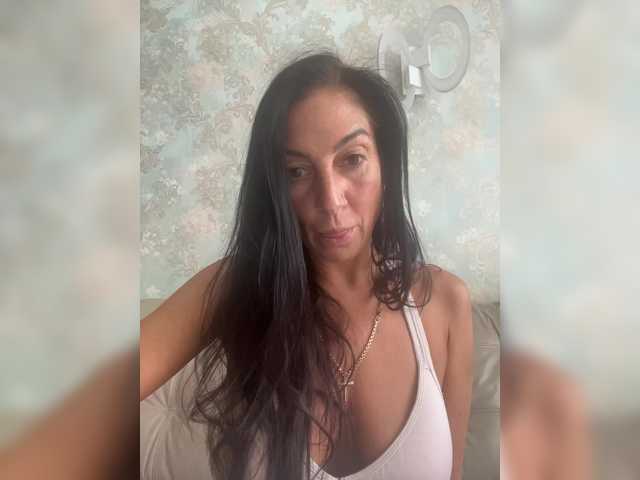 IrinkaGata live webcam show