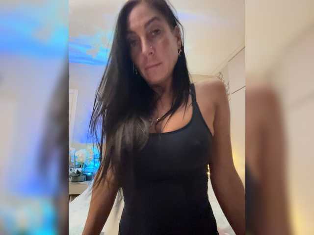 IrinkaGata live cam on BongaCams