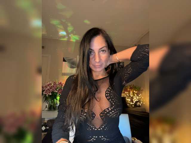 IrinkaGata live cam on BongaCams