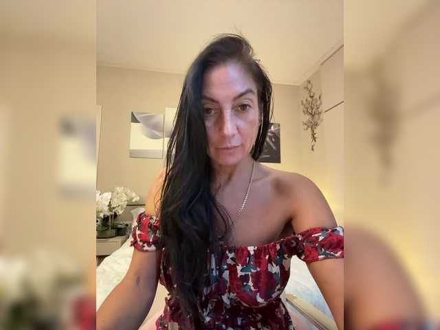 IrinkaGata live cam on BongaCams