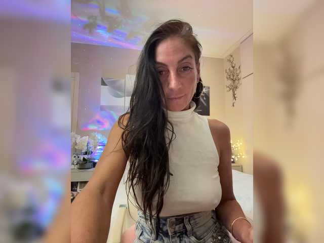 IrinkaGata live cam on BongaCams