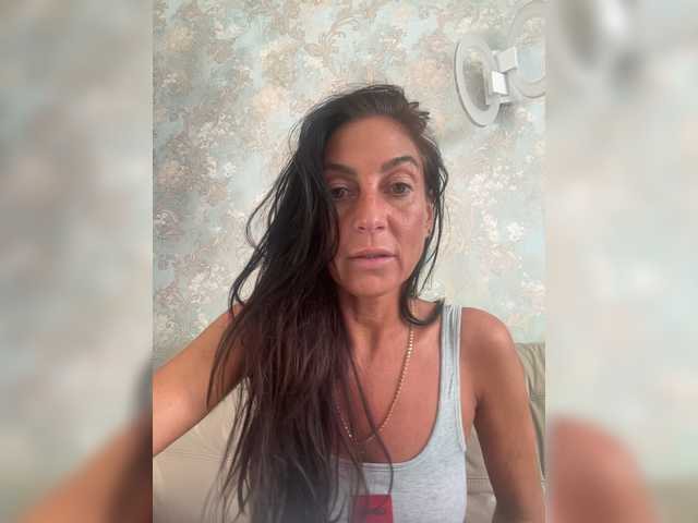IrinkaGata live cam on BongaCams